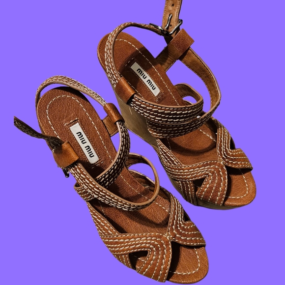 SOLD - Picture 2 of 4